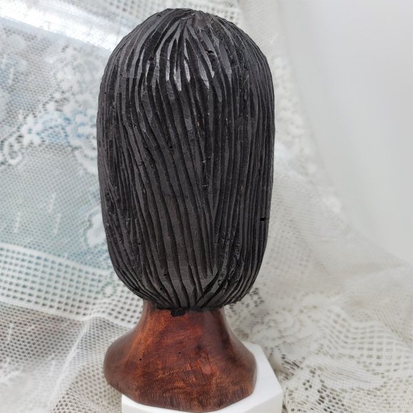 Vintage Hand Carved Woman's Head Figurine - Picture 5 of 9